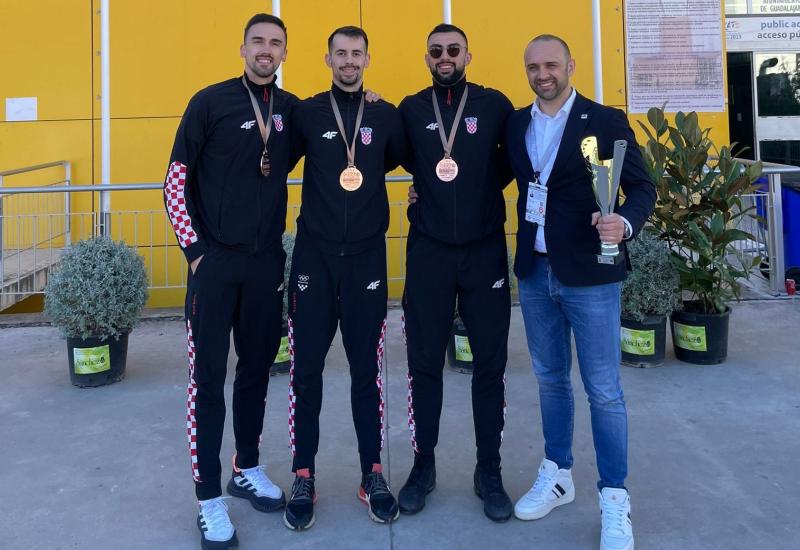 Hercegovački karatisti oduševili, nastavljen fantastični niz osvajanja medalja